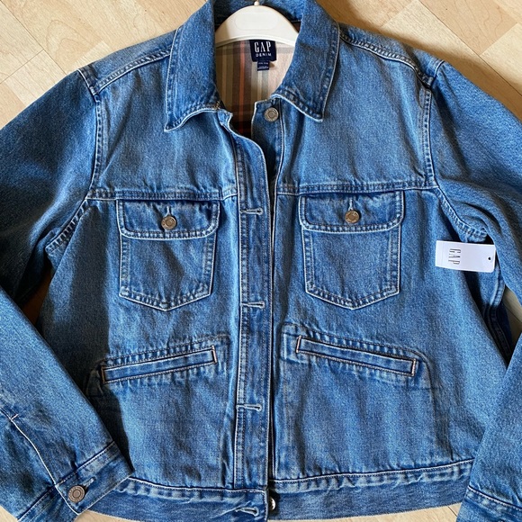 GAP Flannel Lined Jean Jacket New - Picture 4 of 6